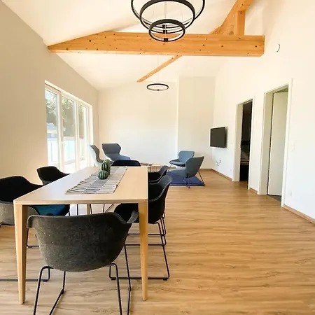 Appart-hotel Ernz Noire 4* グルンドフ