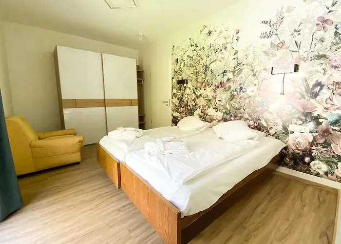 Appart-hotel Ernz Noire شقة فندقية 4*