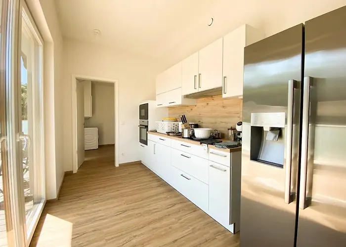 Appart-hotel Ernz Noire شقة فندقية 4*